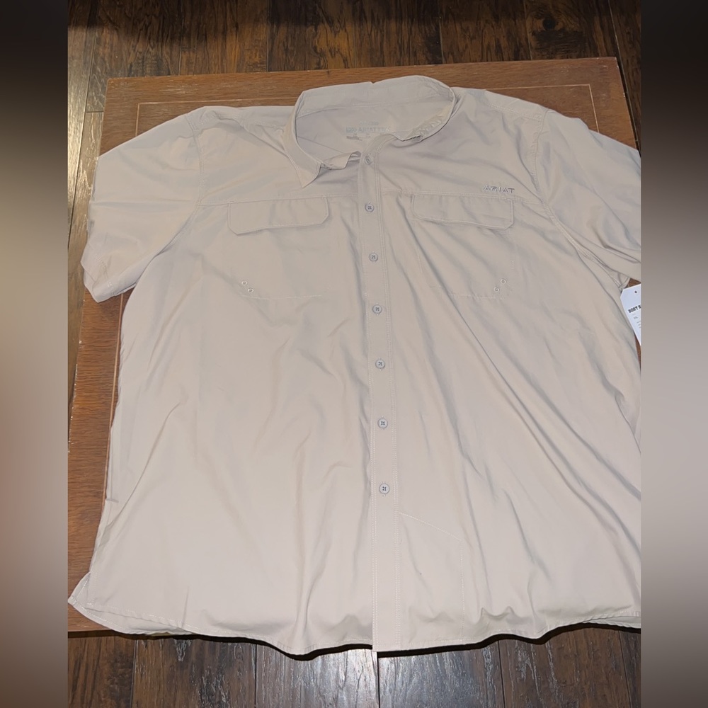 NWT Ariat